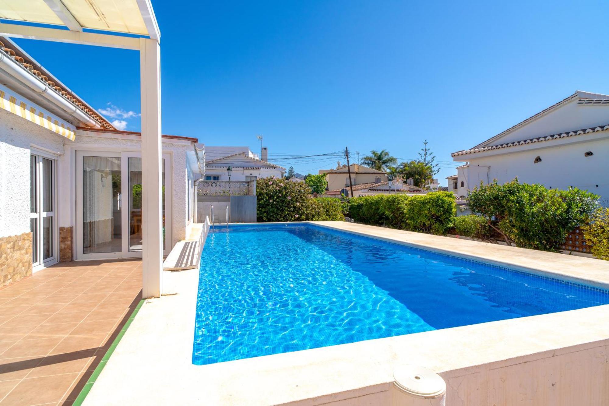 Villa Sevilla Casasol Nerja Extérieur photo