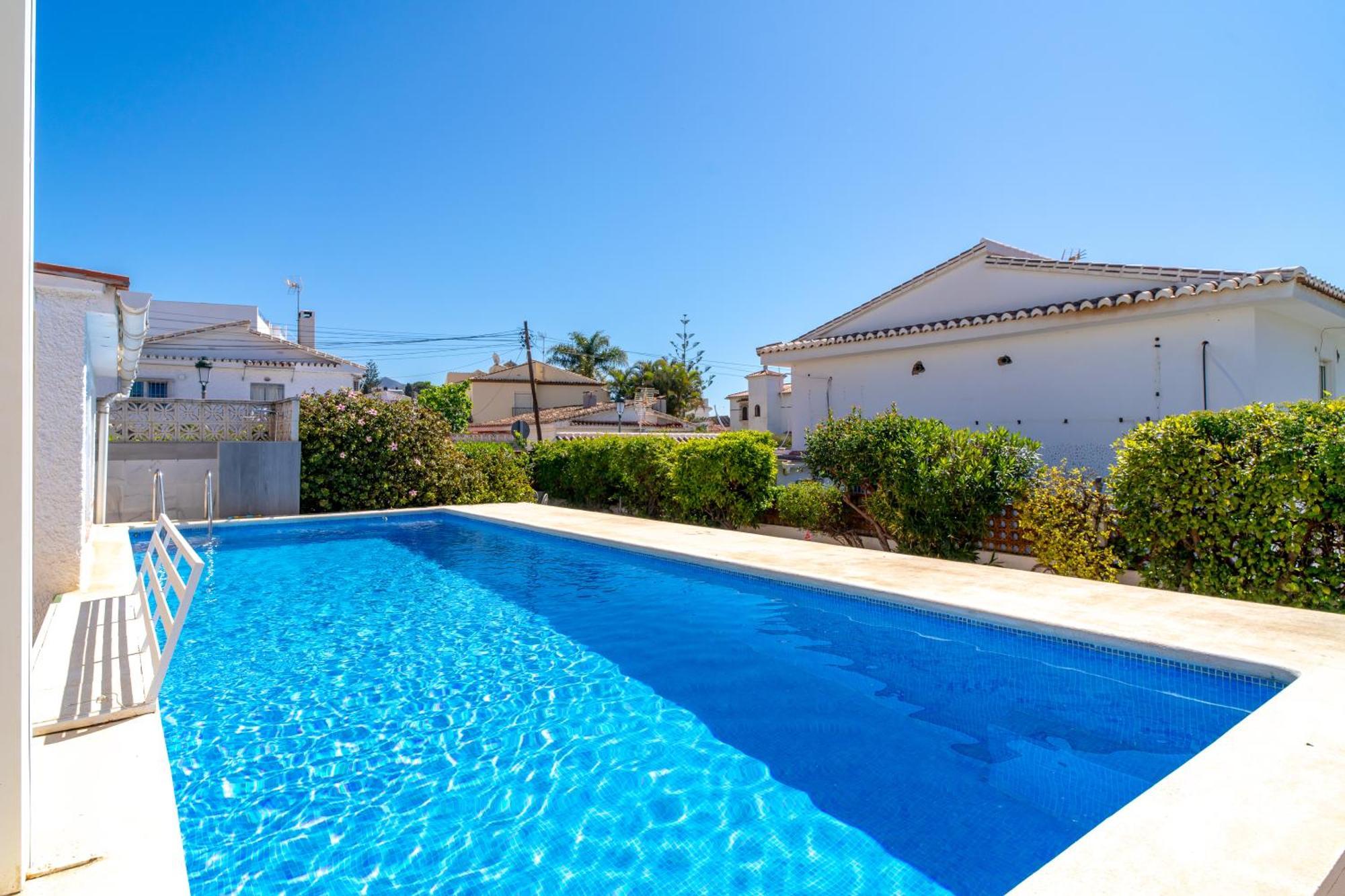 Villa Sevilla Casasol Nerja Extérieur photo
