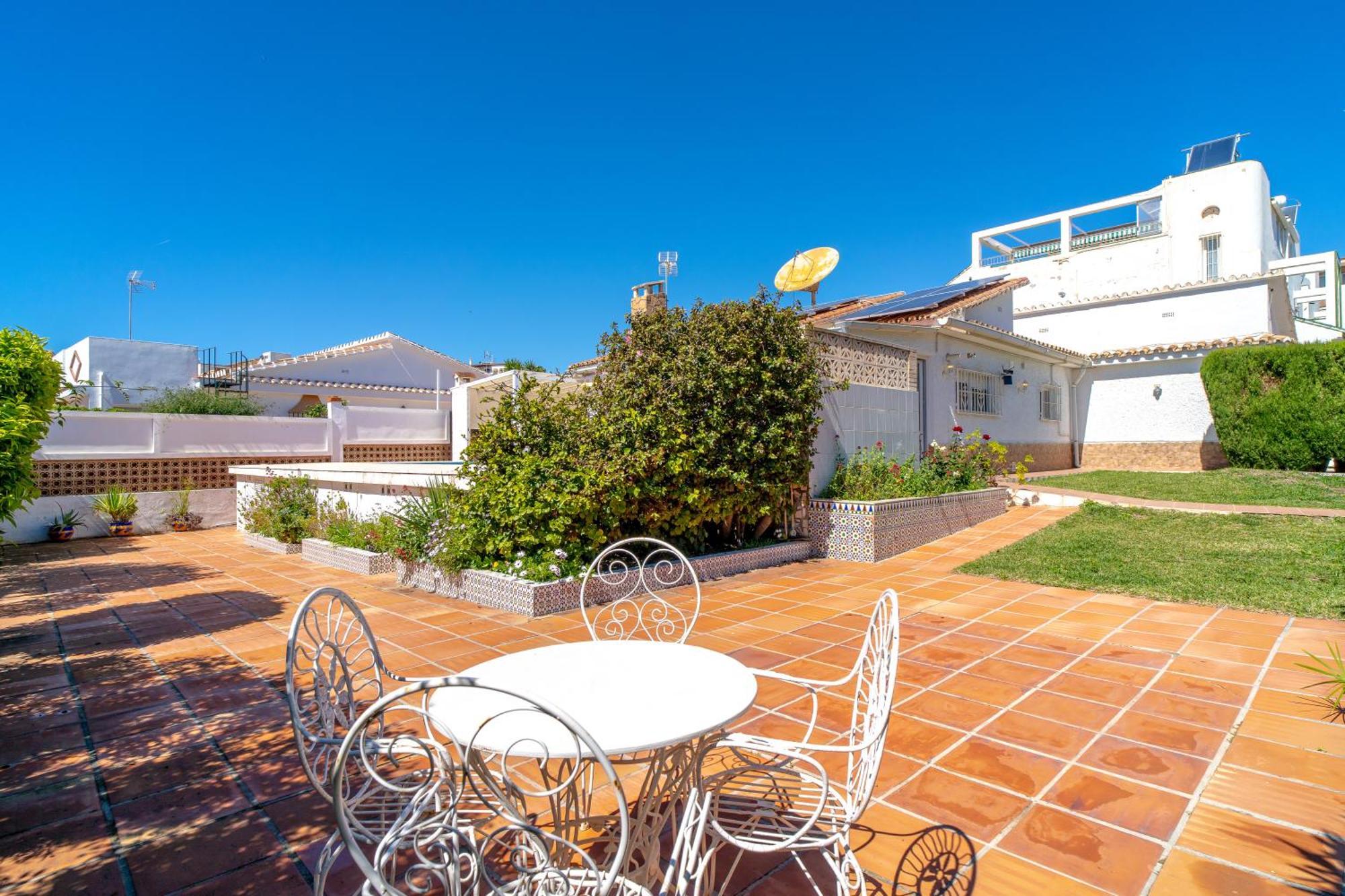 Villa Sevilla Casasol Nerja Extérieur photo
